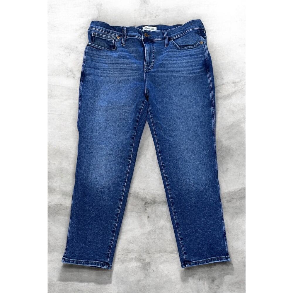 Madewell Stovepipe Jeans Women's Size 33P Stretchy Mid Rise Blue Denim Whiskers